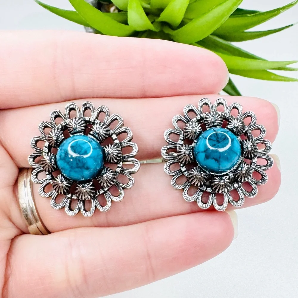 Vintage 70s Dark Faux Turquoise Medallion Antique Silver Tone Clip On Earrings